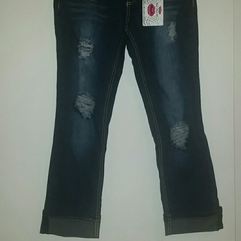 *Nwt Reduced* Ripped Boot Cut Jeans - Picture 2 of 4